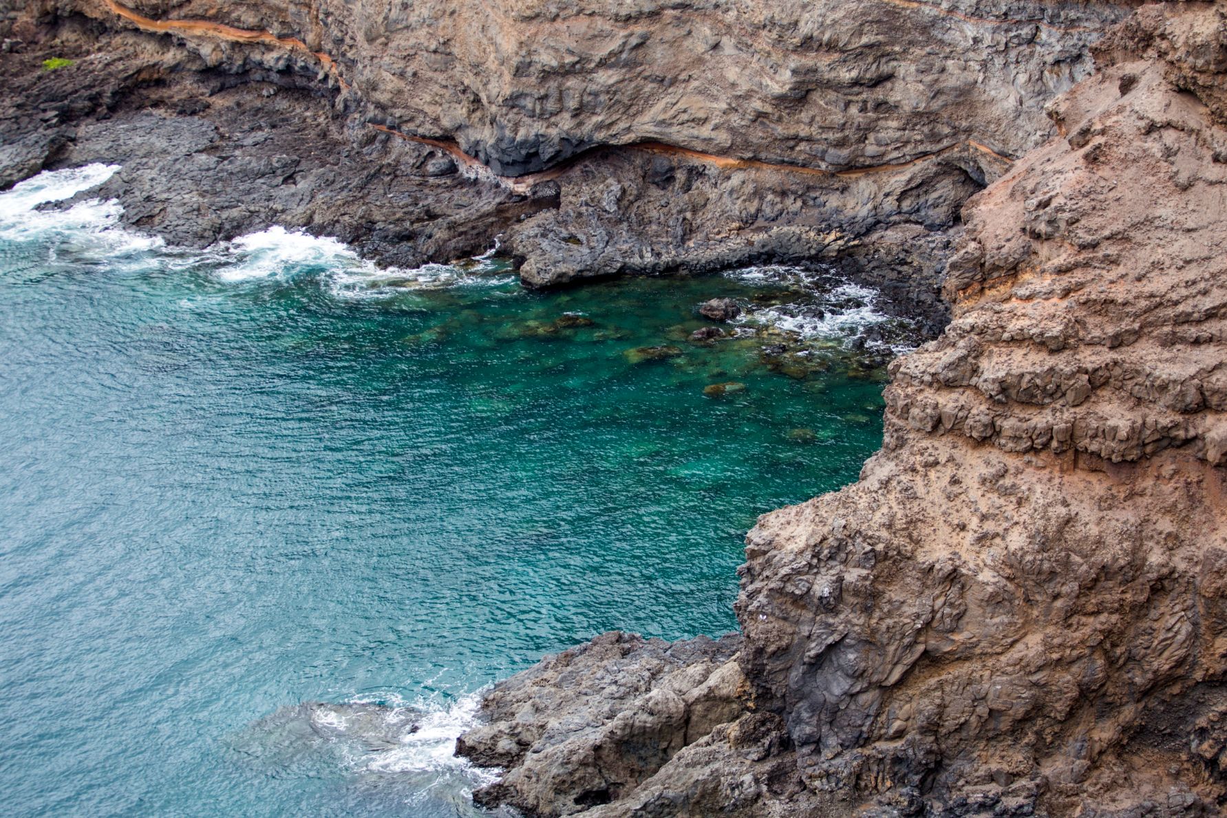 Coastal St Helena Island.Courtesy of: St Helena Tourism