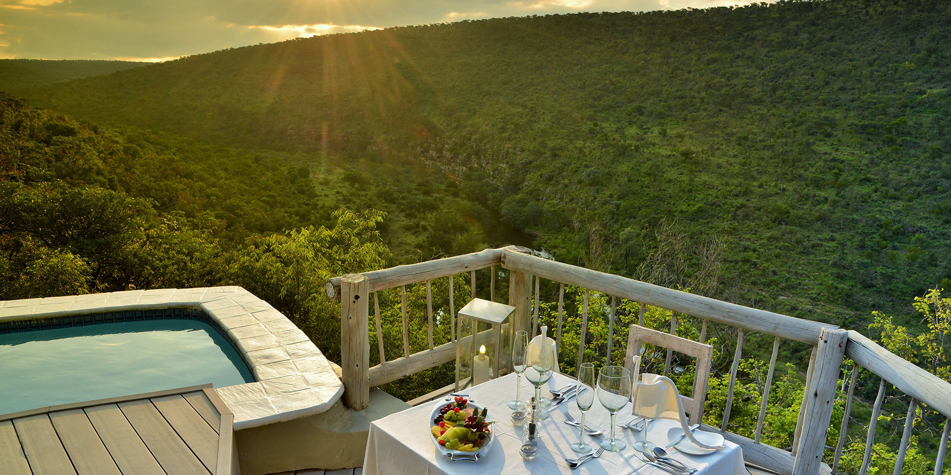 Clifftop Exclusive Safari Hideaway Clifftop Exclusive Safari Hideaway