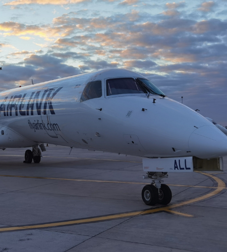 EMBRAER 140